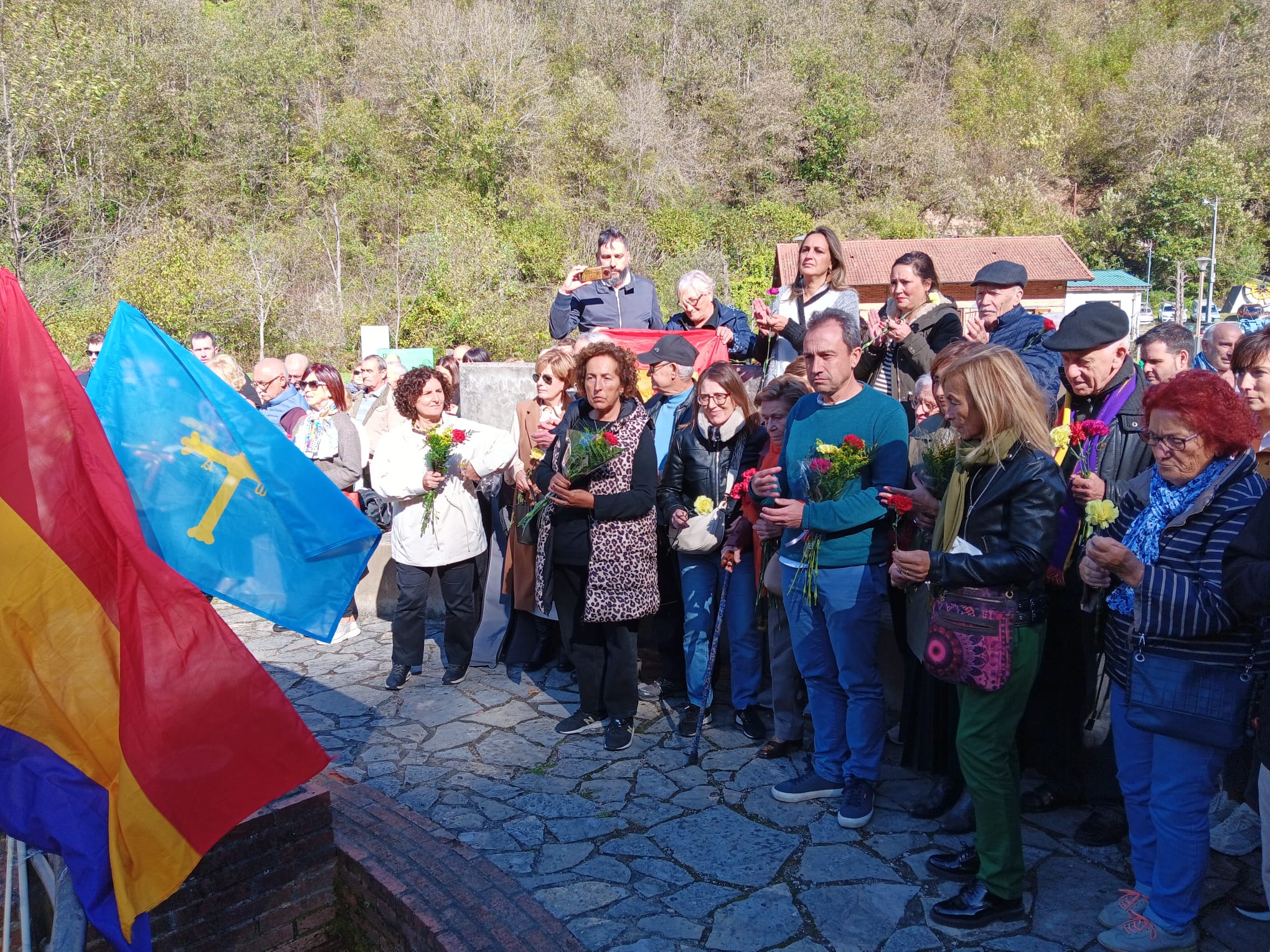 Image 3 of article El Principado garantiza el mantenimiento de la Ley de Memoria Democrática en Asturias
