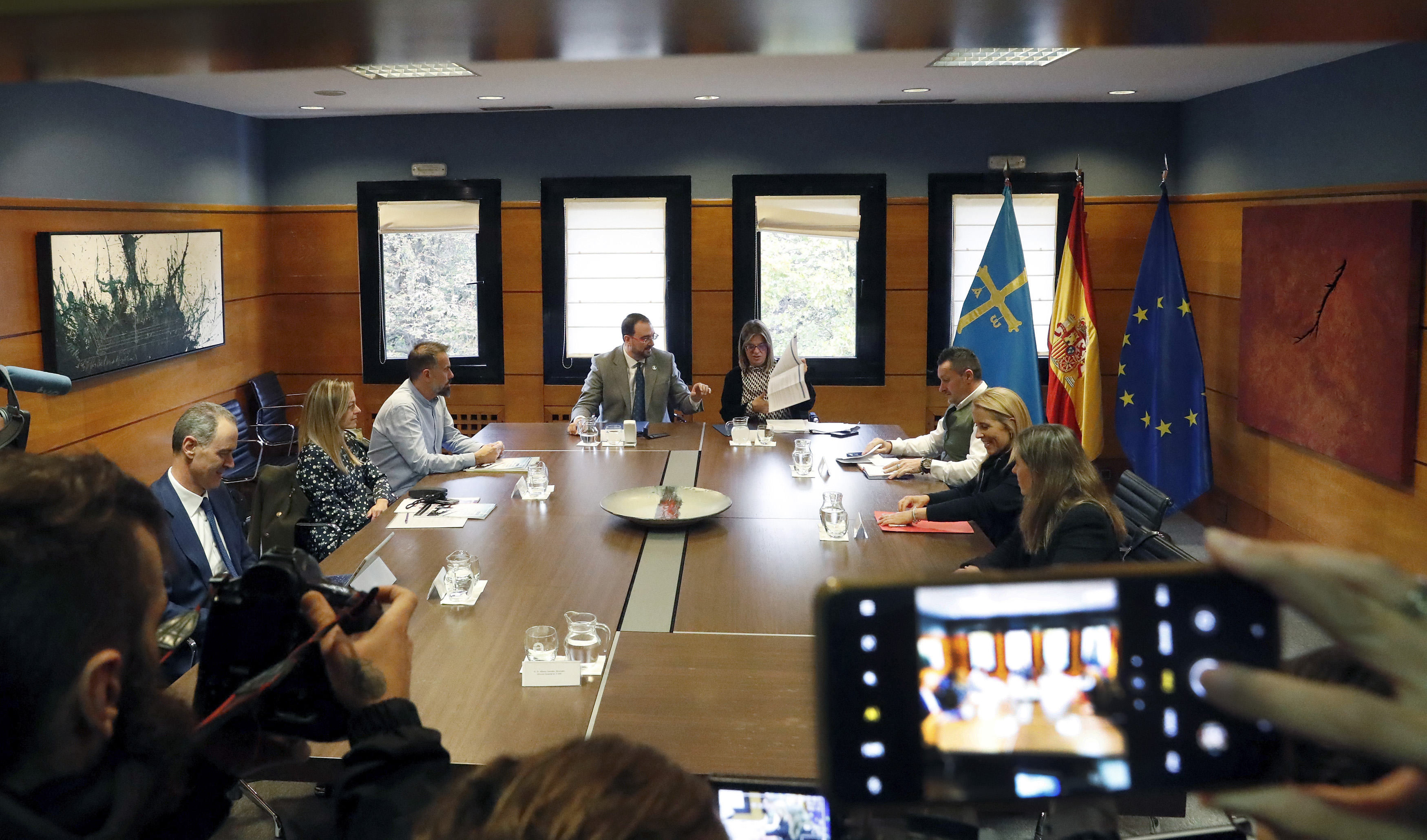 Image 3 of article El Gobierno de Asturias apuesta por mejorar la concertación social, una seña de identidad de la comunidad clave para el futuro y la década del cambio