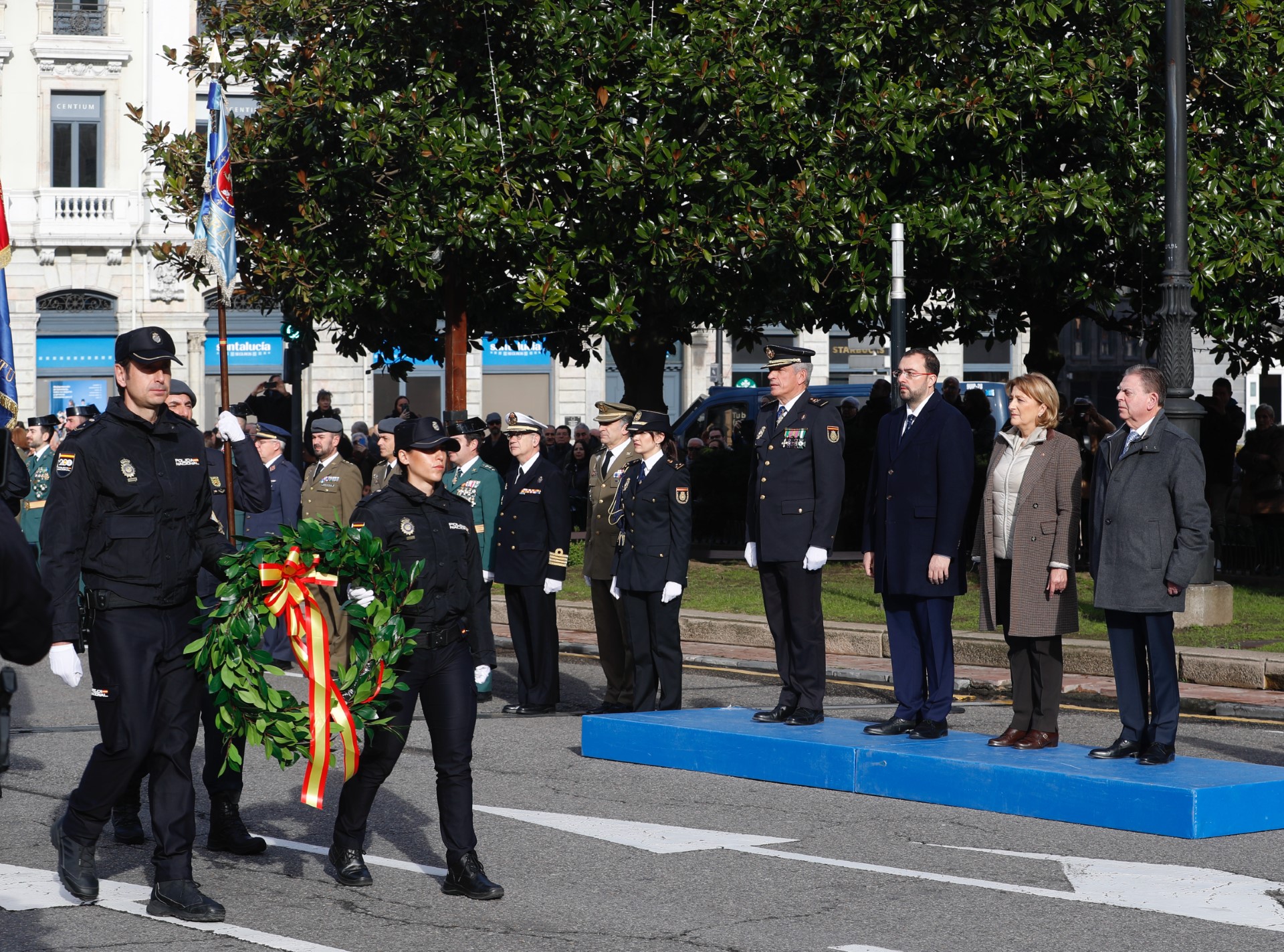 Image 7 of article Adrián Barbón asiste a la conmemoración del bicentenario de la Policía Nacional