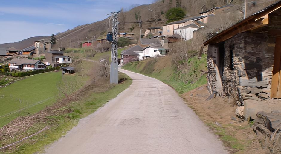 Imagen - Fomento destina 73.000 euros al acondicionamiento de la travesía de Villardecendias, en Ibias