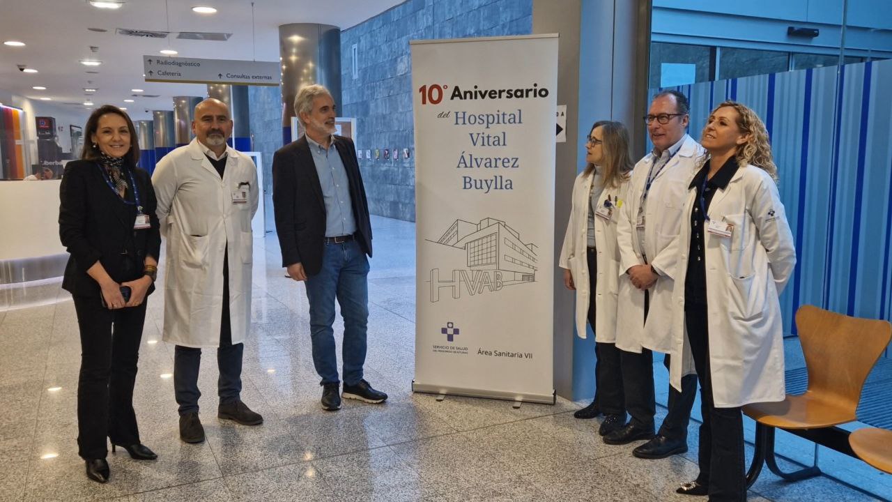 Image 2 of article El Hospital Álvarez Buylla programa un año de actos y jornadas científicas para conmemorar el décimo aniversario del traslado a Santuyano