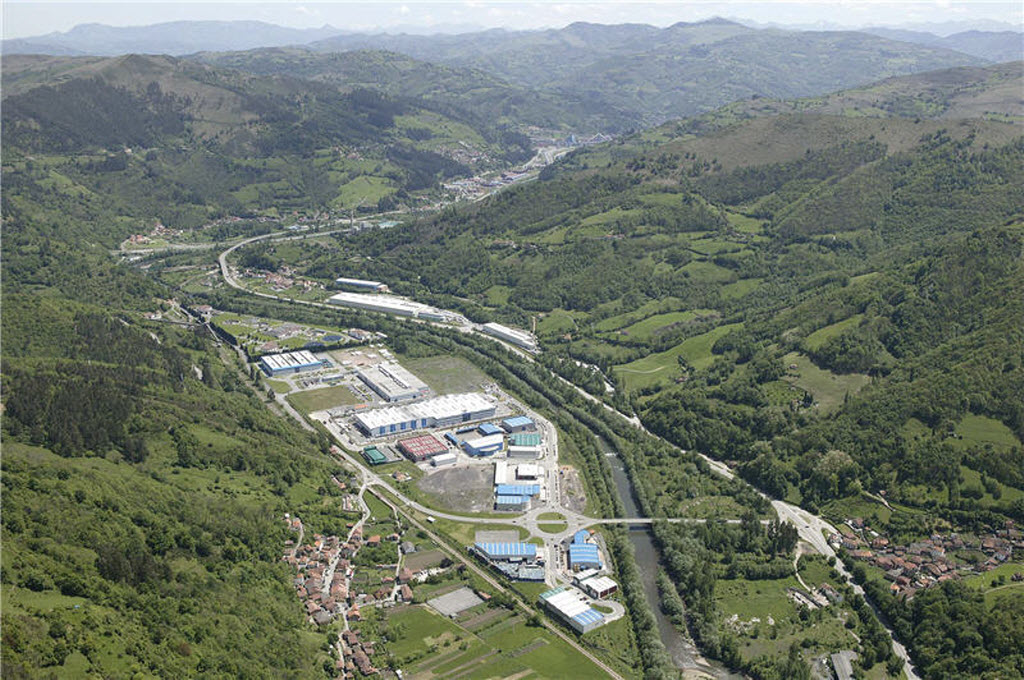 Imagen - El Principado mejora la eficiencia energética y la seguridad en el polígono de Baiña, en Mieres, con una inversión de 112.000 euros