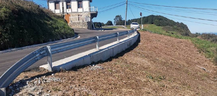 Imagen del artículo Fomento finaliza la mejora de la carretera de La Formiga, en Carreño, tras invertir más de 279.000 euros
