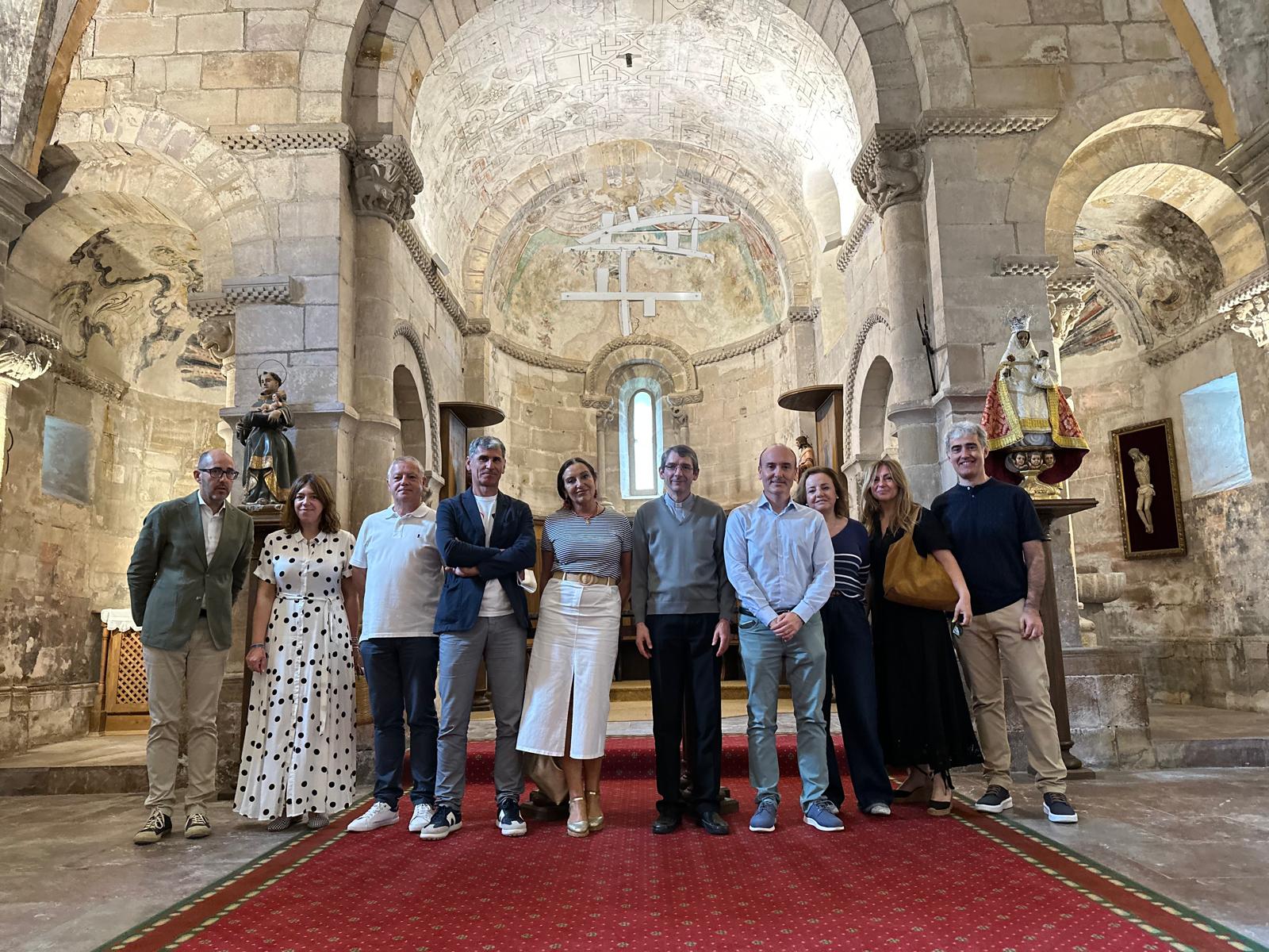 Image 2 of article Cultura finaliza los trabajos de conservación en la iglesia del monasterio de Villanueva, en Cangas de Onís