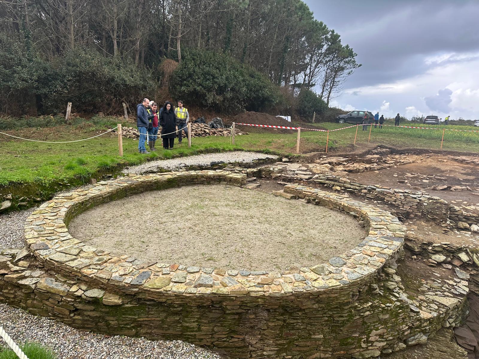 Imagen - Los trabajos financiados por Cultura en el castro de Esteiro revelan una de las mayores cabañas castreñas documentadas en Asturias