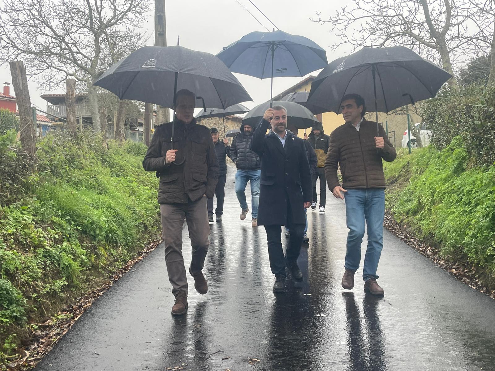 Imagen - Medio Rural invierte 126.000 euros en mejorar los accesos a Candones, en Cabranes, y Valvidares, en Sariego