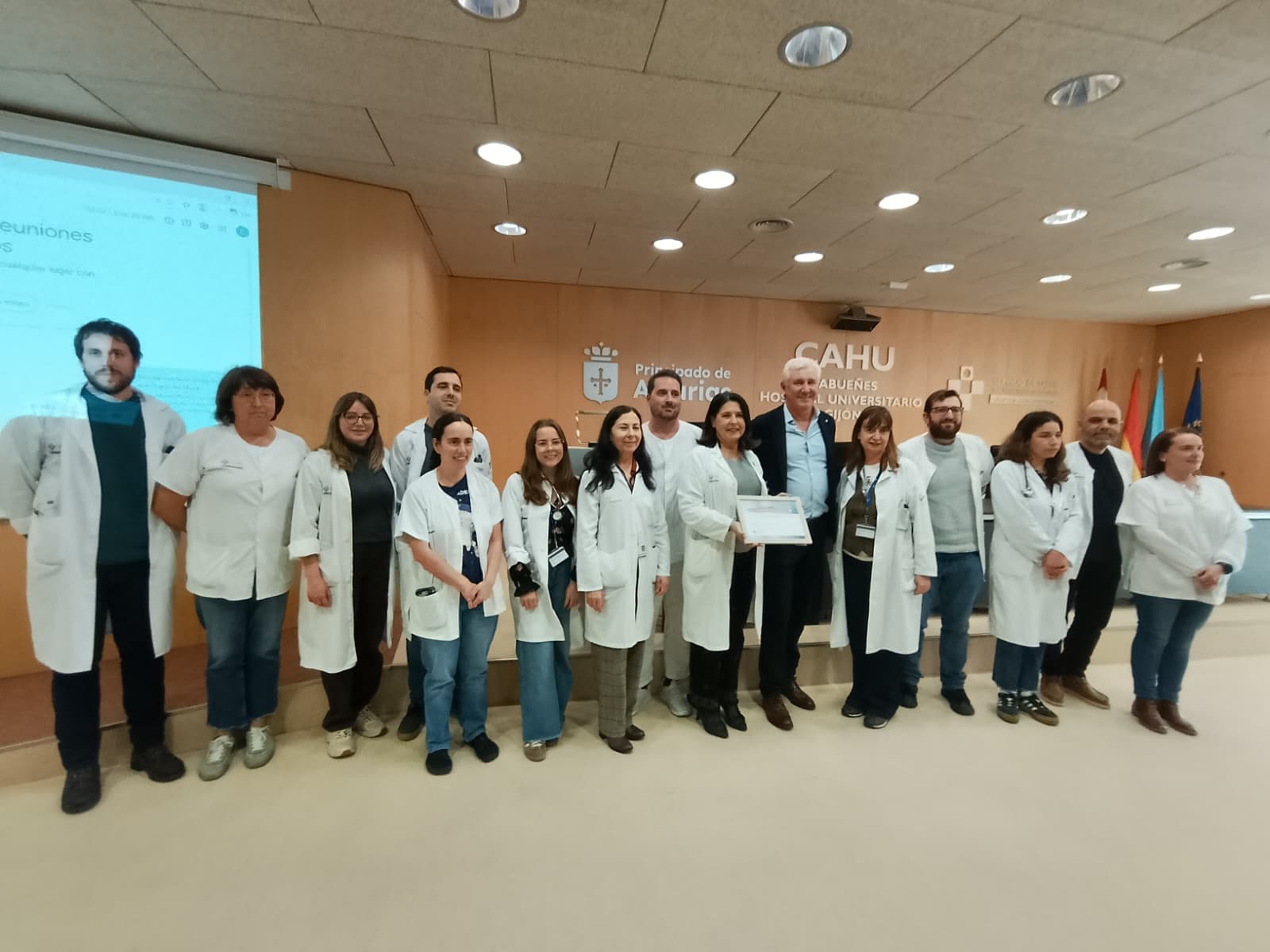 Imagen - La Unidad de Mieloma Múltiple del Hospital Universitario de Cabueñes logra la certificación que reconoce la atención individualizada y el acompañamiento a las personas afectadas
