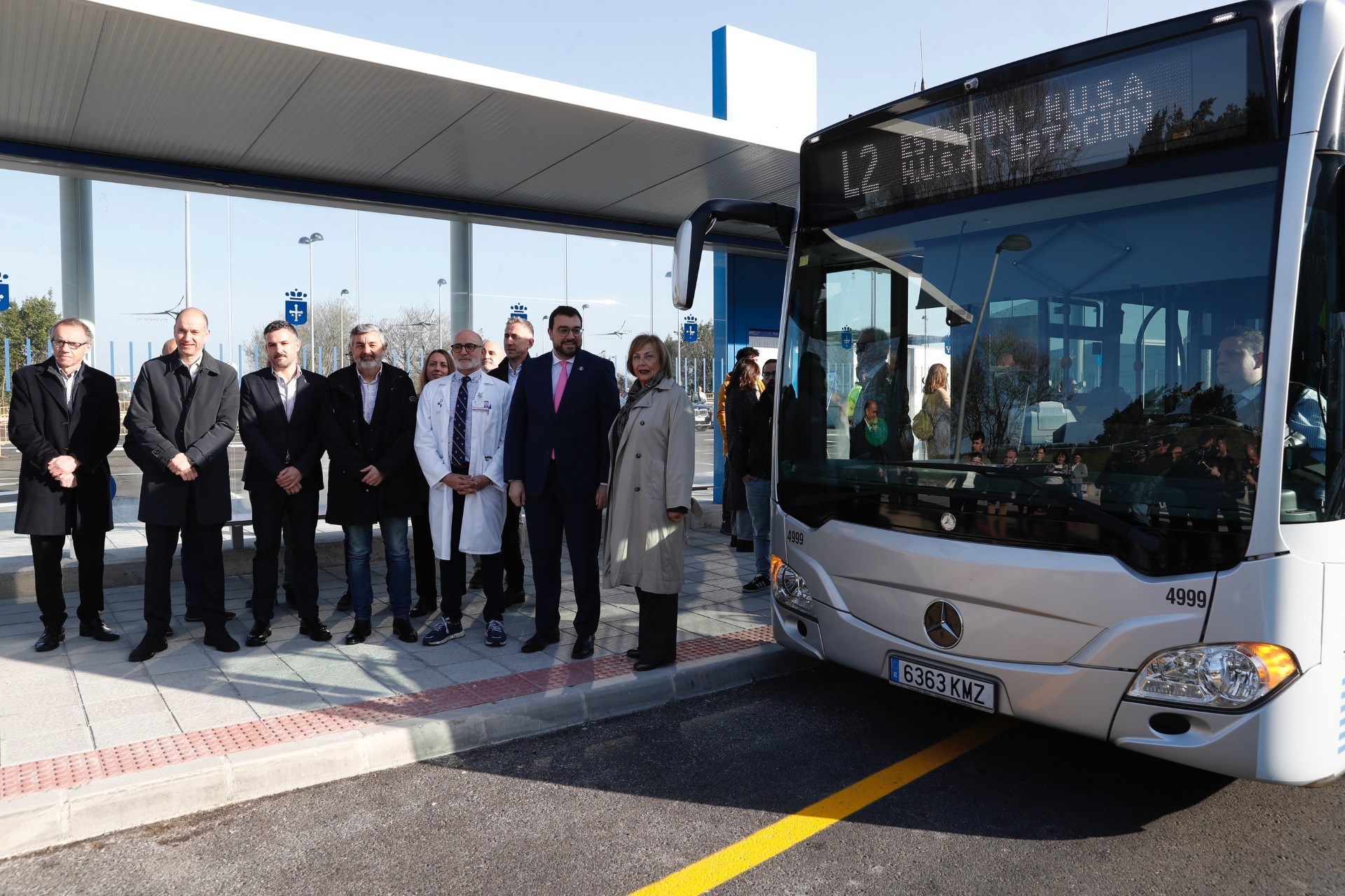 Imagen - El Gobierno de Asturias pone en servicio el carril bus y la línea 'HUSA Express' para robustecer la movilidad sostenible en Avilés