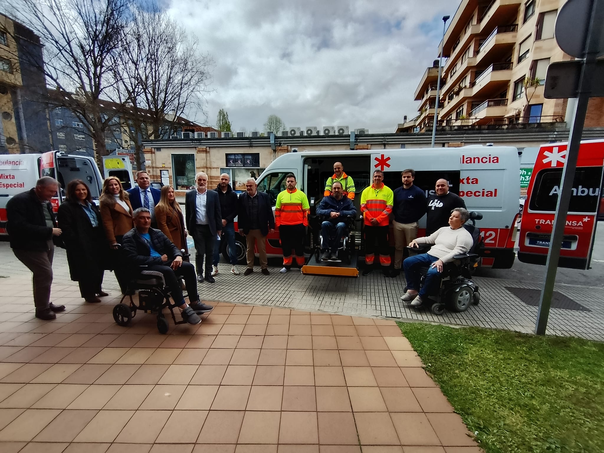 Imagen - El Sespa incorpora tres nuevas ambulancias adaptadas para mejorar la atención a personas con movilidad reducida severa