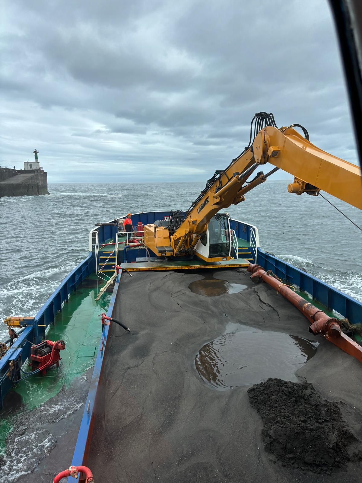 Imagen - El Principado inicia el dragado de los puertos de San Esteban y L´Arena, con una inversión de 400.000 euros