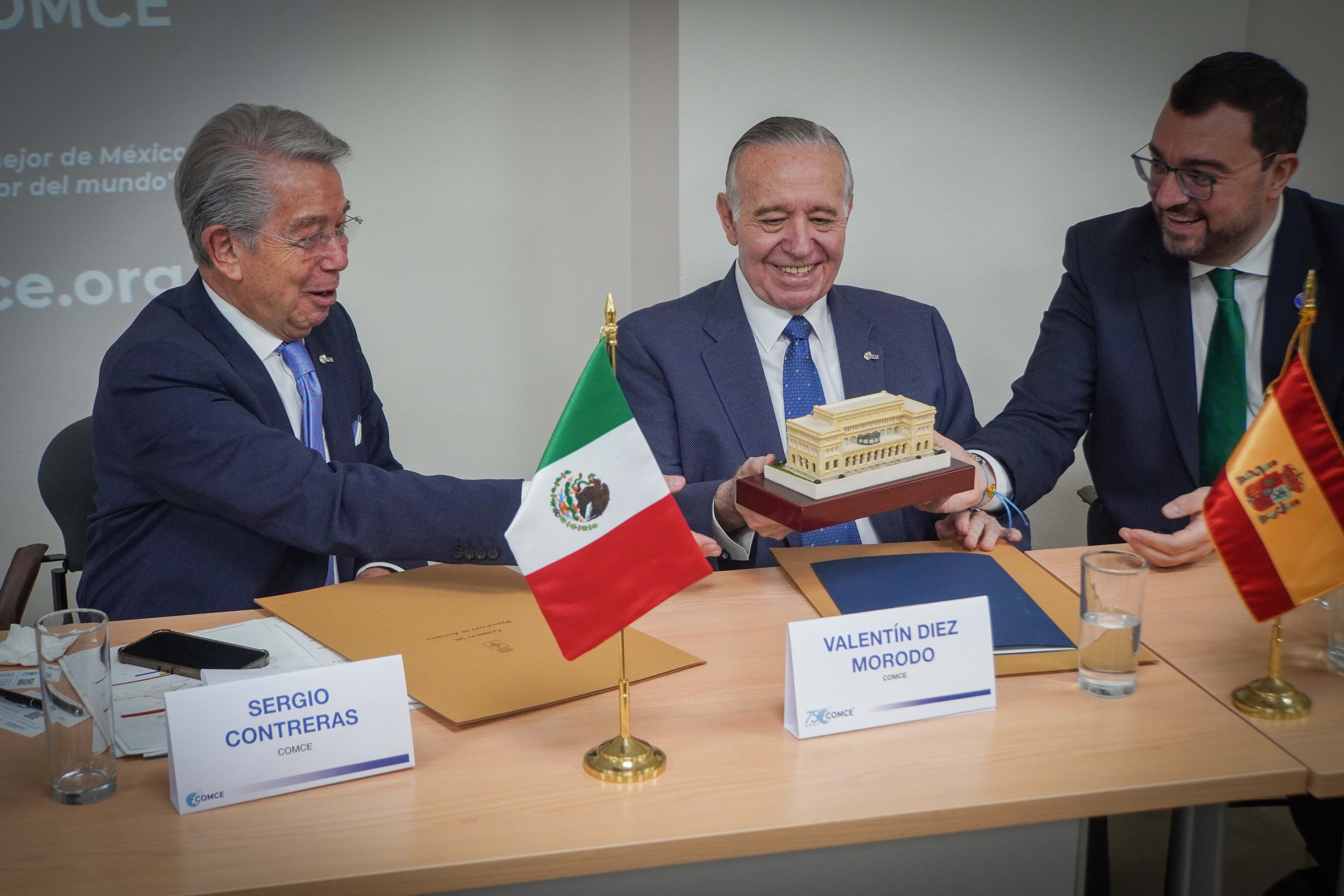 Imagen - El jefe del Ejecutivo ofrece el apoyo de su gobierno para ampliar la relación comercial entre Asturias y México, “que puede y debe ser mucho mayor”