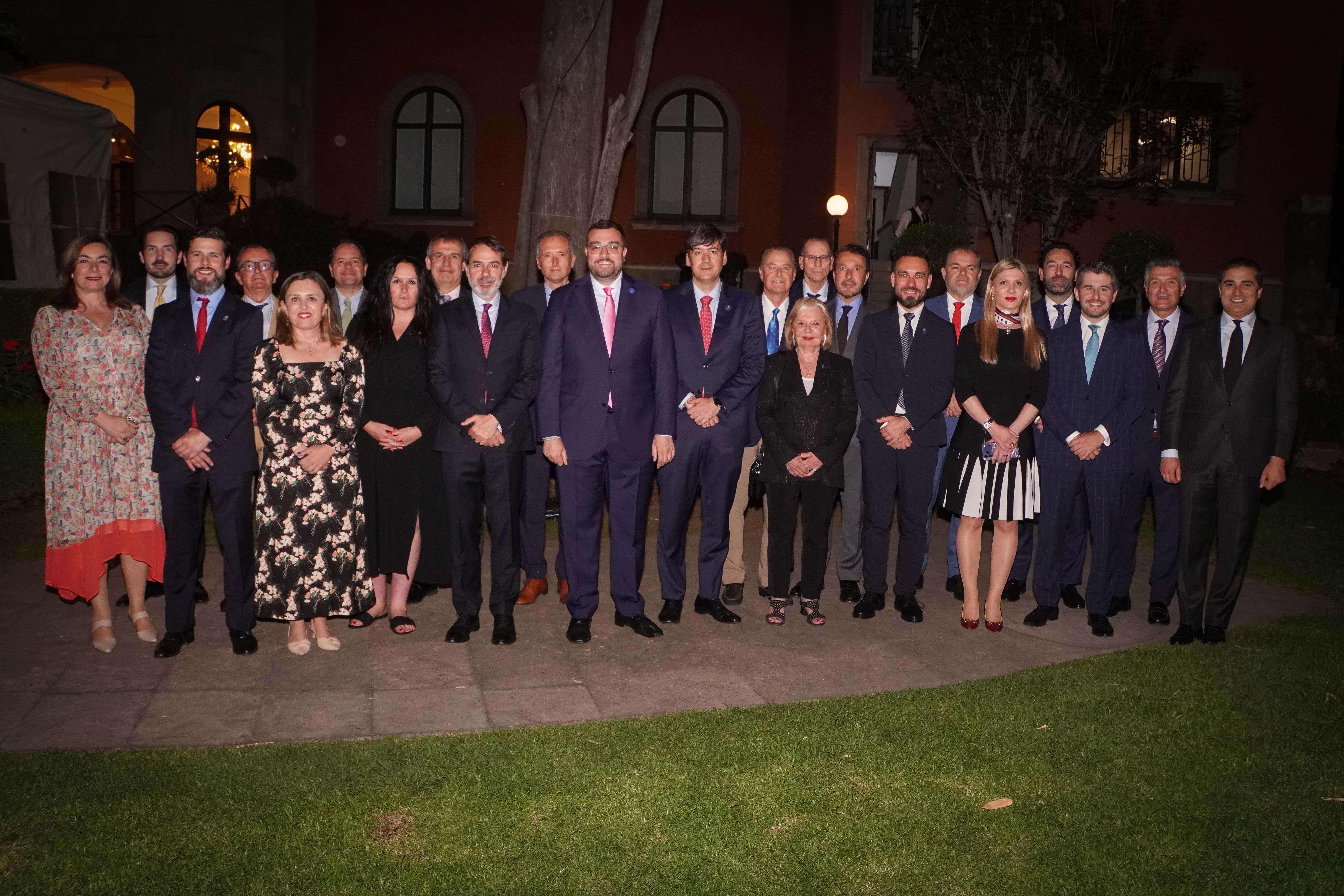Recepción en la embajada