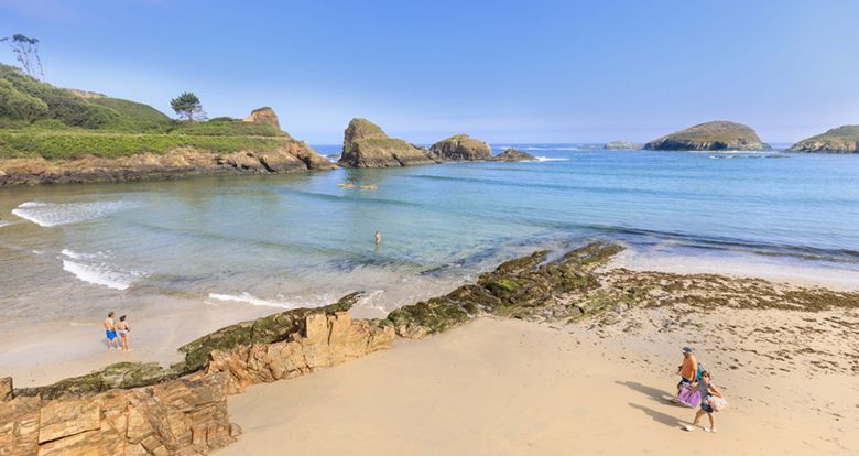 Imagen - El Principado apoya con un millón a los ayuntamientos costeros para la limpieza y mantenimiento de sus playas