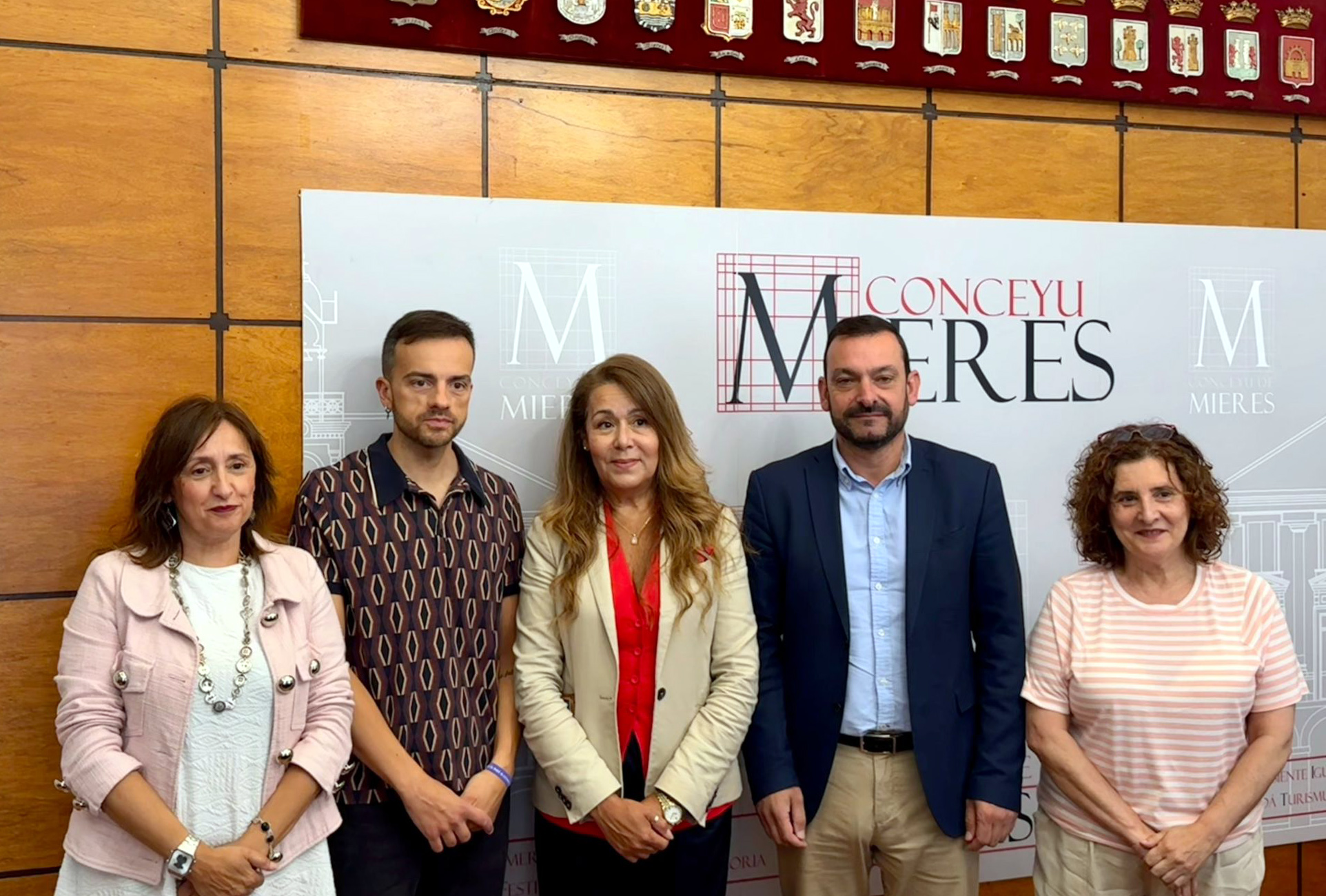 Imagen - La viceconsejera de Derechos Ciudadanos defiende la moda regenerativa frente al consumo masivo: “Genera cultura, creatividad y desarrollo local”