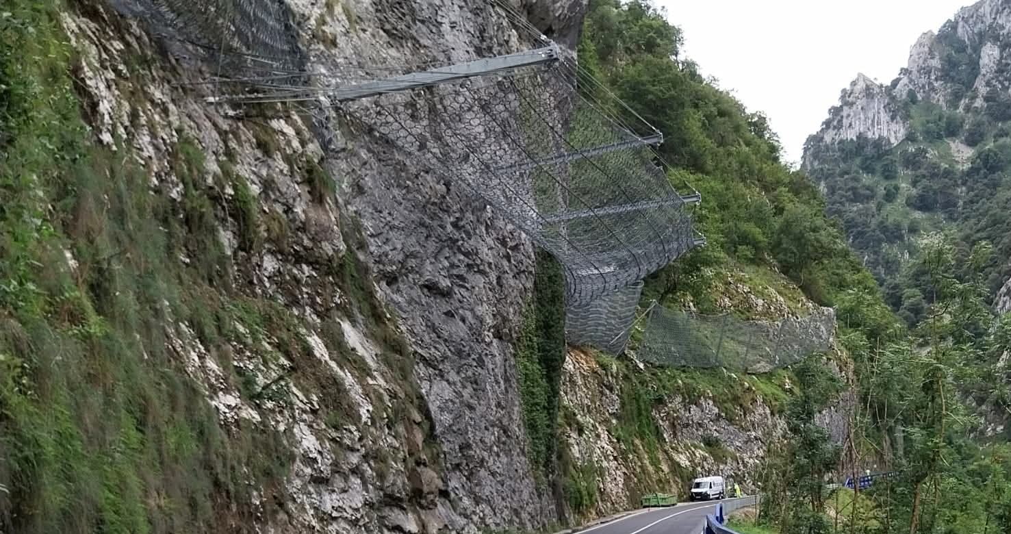 Imagen - Movilidad invierte 2,6 millones en reforzar la protección frente a desprendimientos y aludes en las carreteras autonómicas