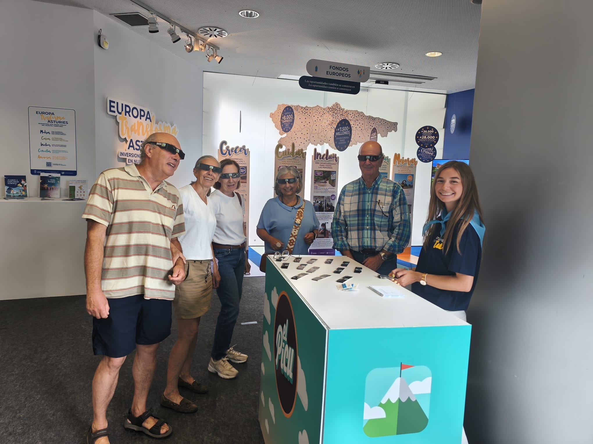 Imagen - El Gobierno de Asturias obsequiará con gafas homologadas para contemplar el eclipse a las personas que visiten su pabellón en la Fidma