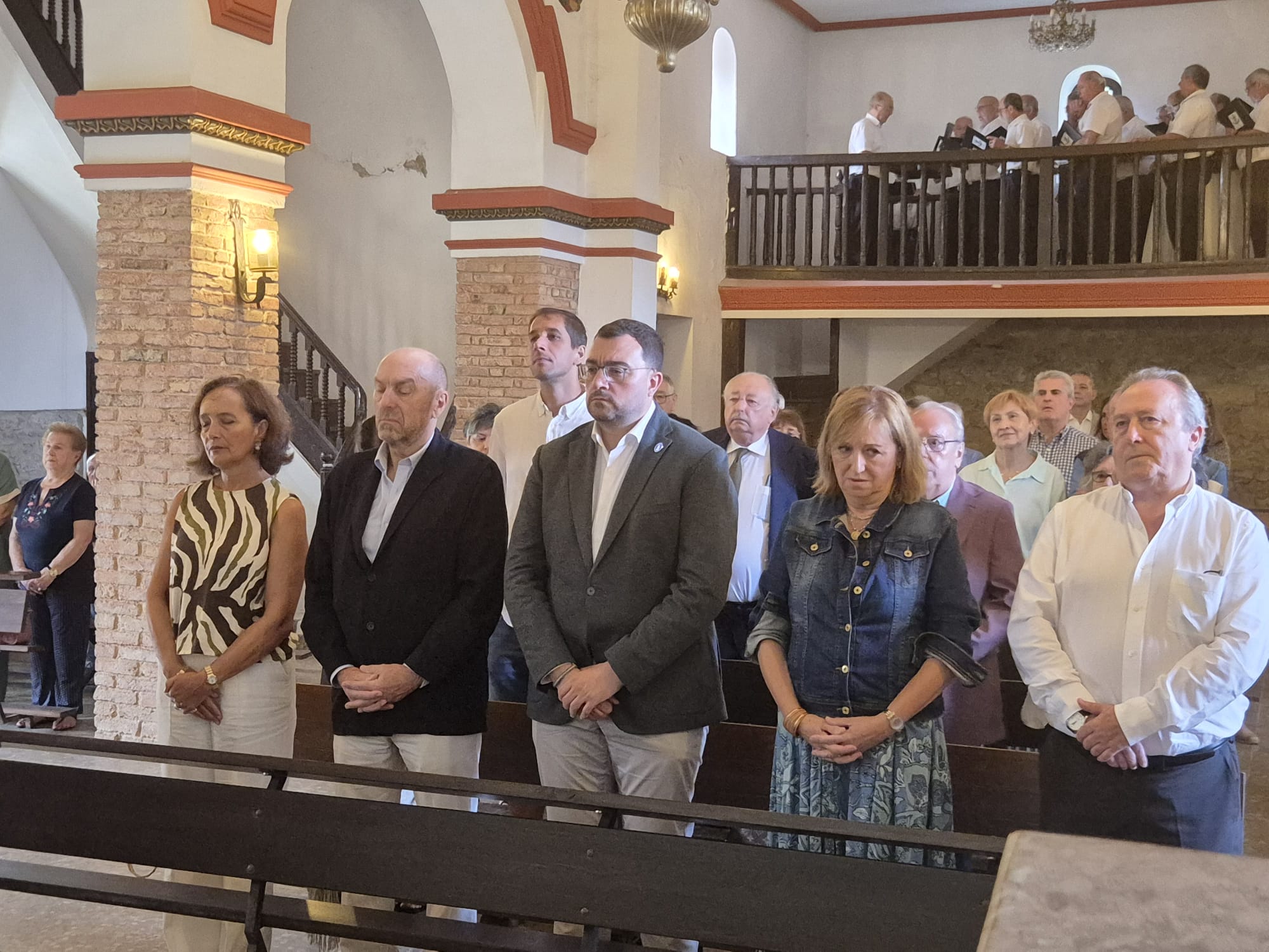 Imagen - Barbón reivindica el legado político del presidente Antonio Trevín: 
