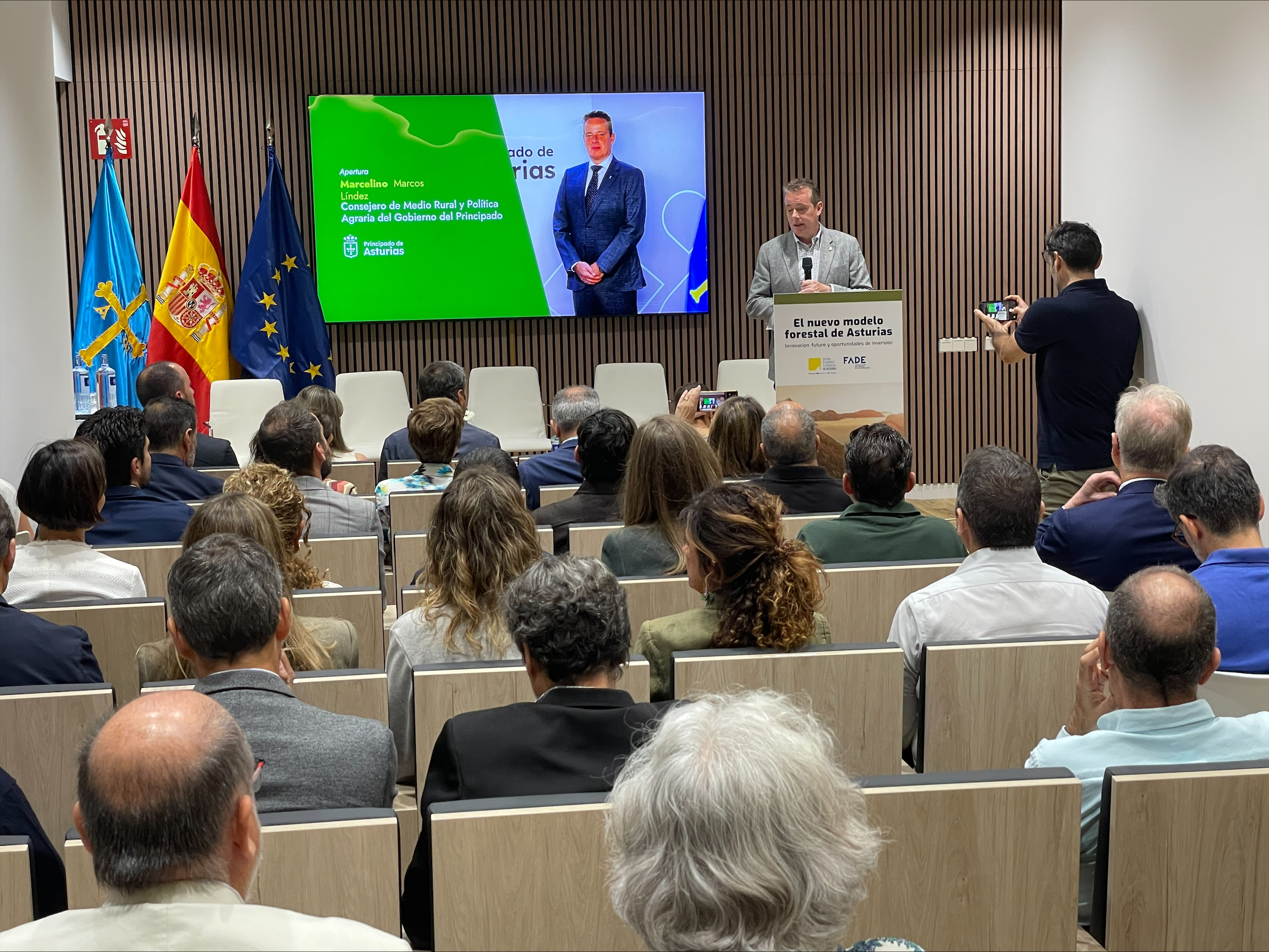 Imagen - Marcos subraya la fortaleza del ecosistema tecnológico e industrial de Asturias para atraer nuevas inversiones forestales
